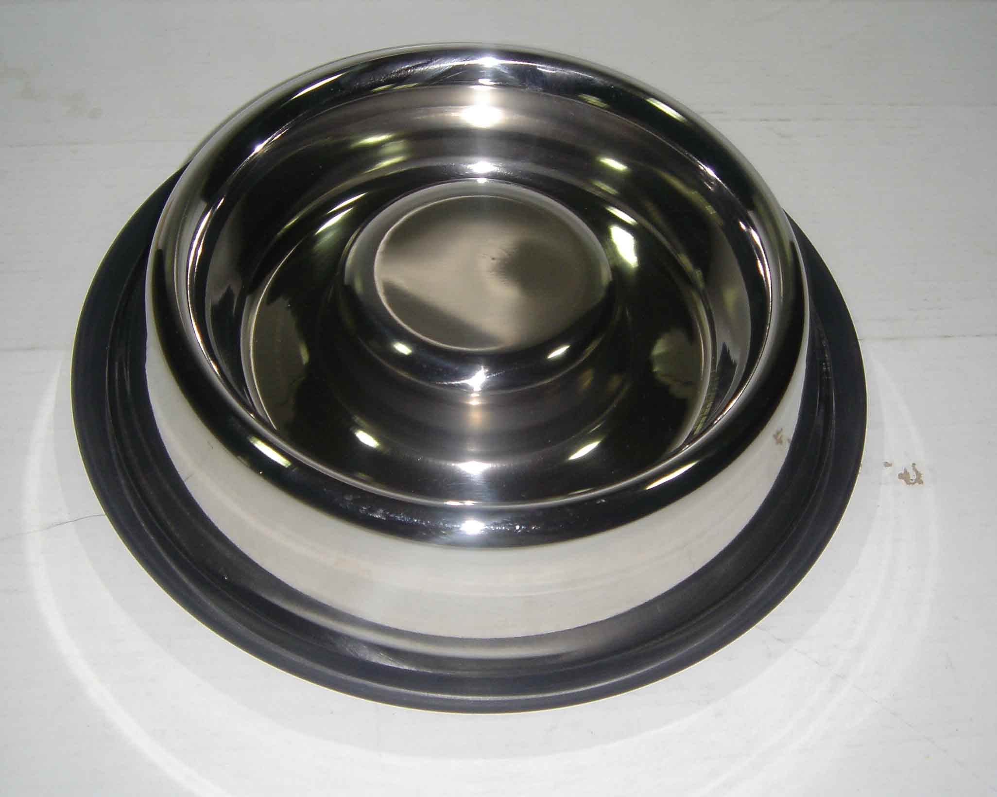 Antiskid Slow feeding bowl